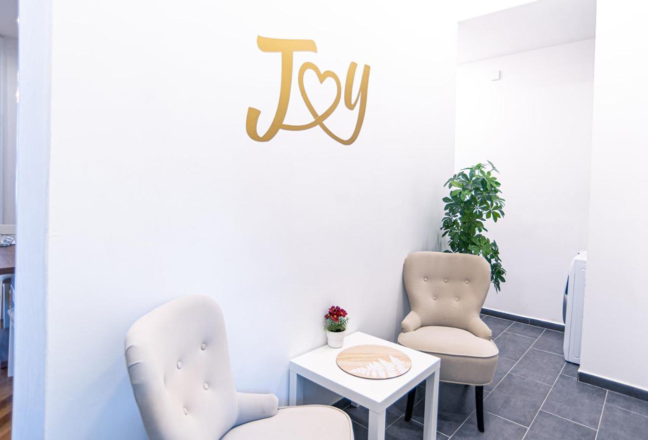Joy Apartments On Kiraly Street Budapest Exterior photo