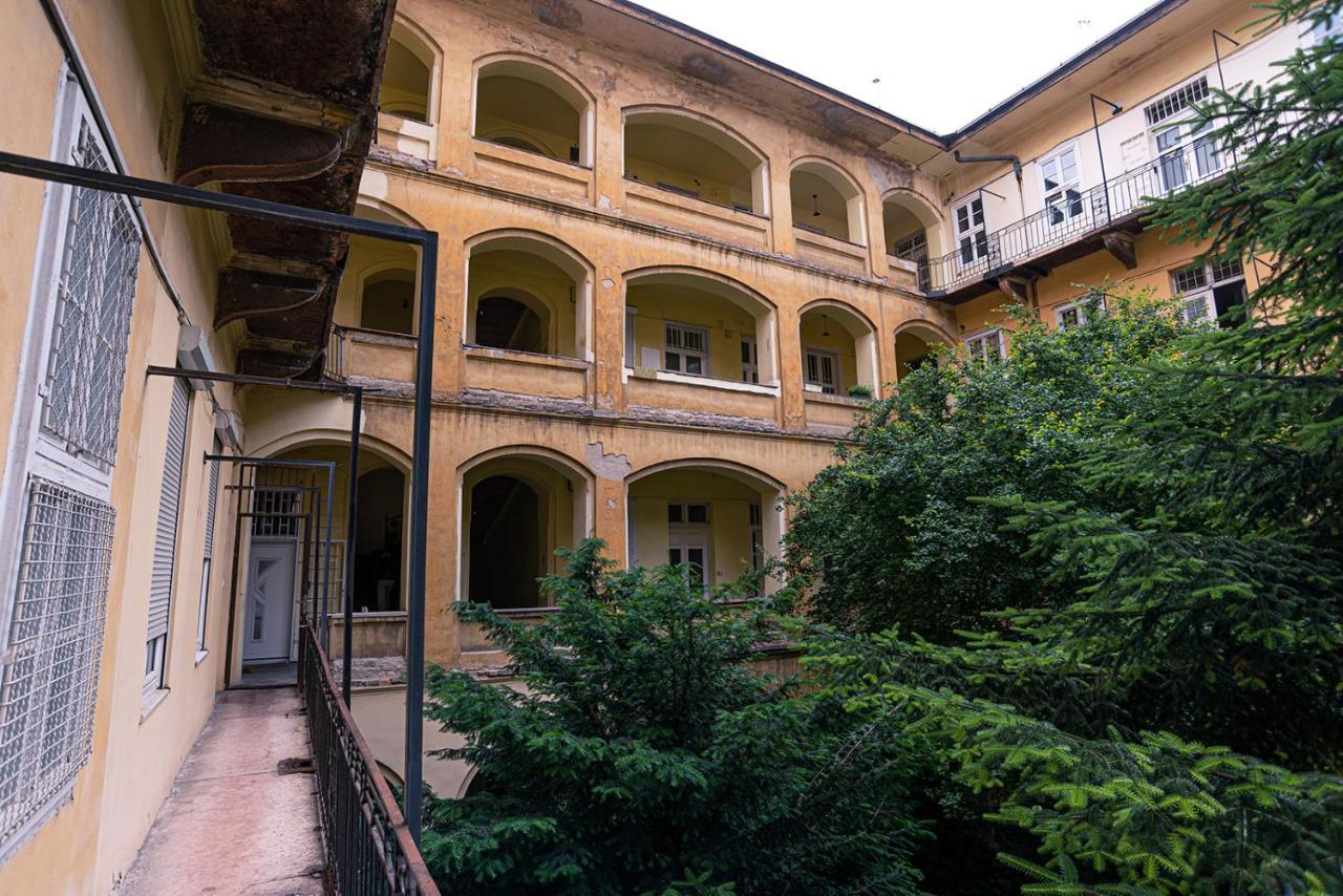 Joy Apartments On Kiraly Street Budapest Exterior photo